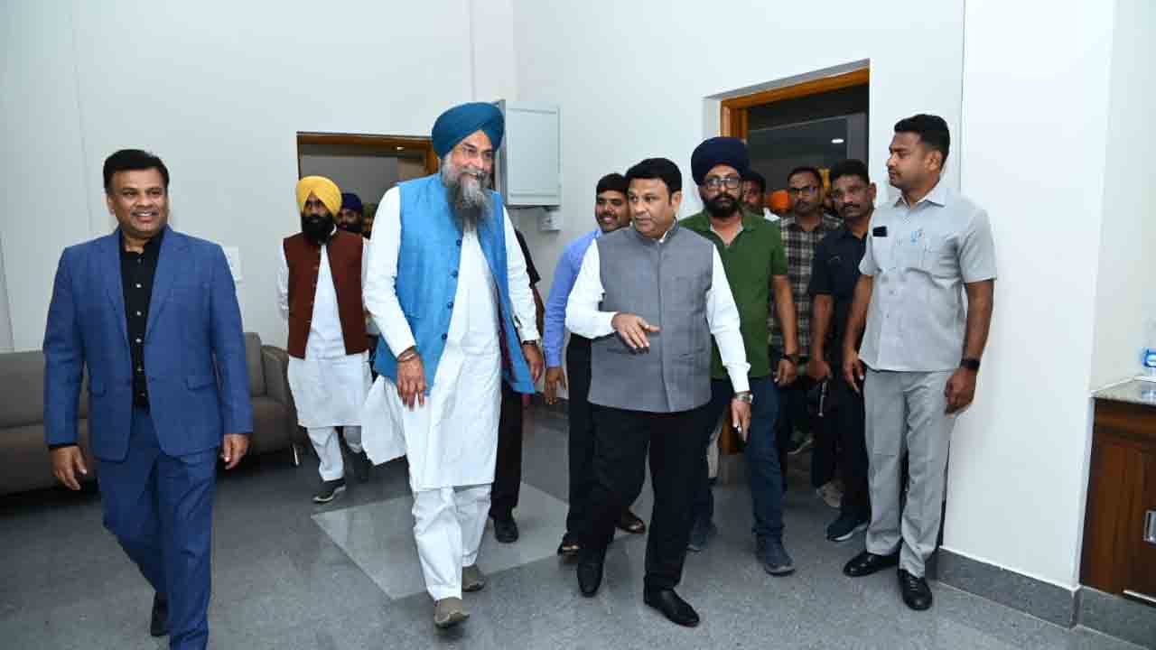 నిజామాబాద్‌లో పంజాబ్‌ స్పీకర్‌ పర్యటన