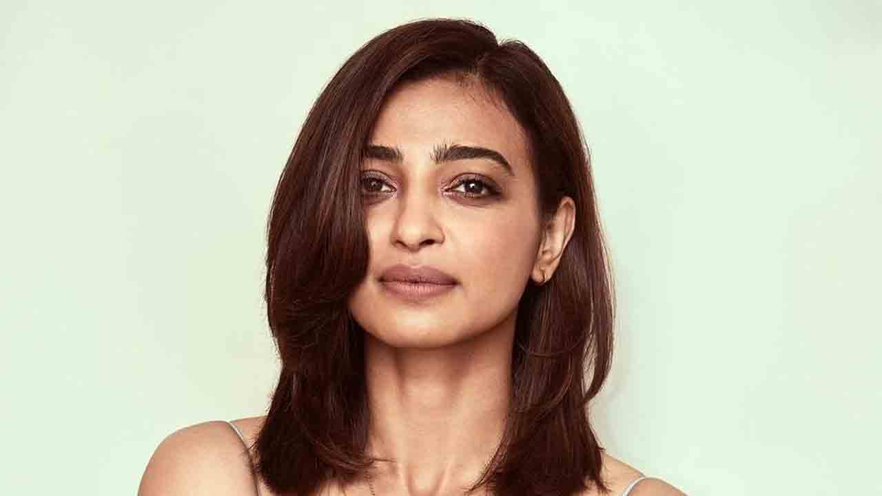 Radhika Apte | మెగాఫోన్‌ పట్టనున్న బాలీవుడ్‌ బోల్డ్‌ బ్యూటీ.. నటనకు గుడ్‌బై చెప్పనుందా?
