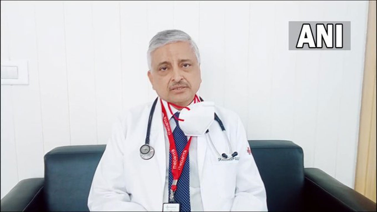 వింట‌ర్‌లో వైర‌ల్ ఇన్‌ఫెక్ష‌న్లు పెరుగుతాయి.. బూస్ట‌ర్ తీసుకోండి: డాక్ట‌ర్ ర‌ణ్‌దీప్‌