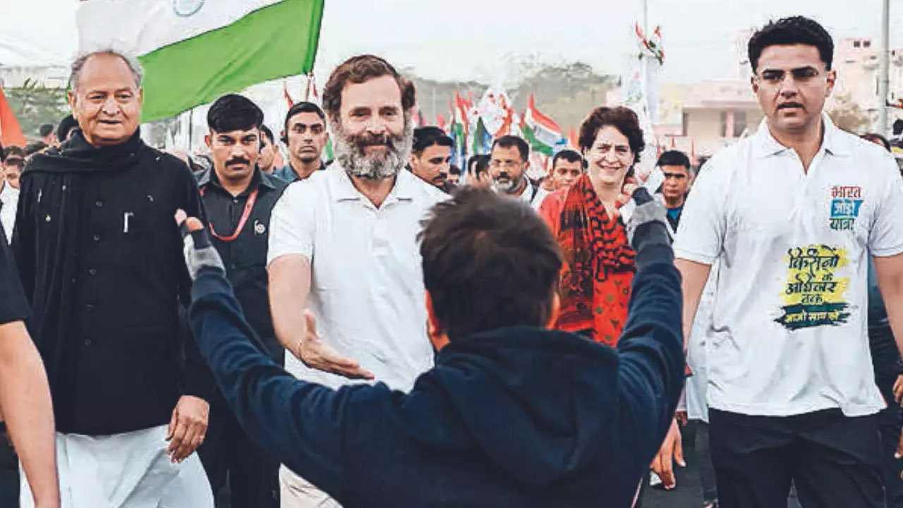 డ్రాగ‌న్ యుద్ధానికి కాలుదువ్వుతుంటే..మ‌న స‌ర్కార్ నిద్ర‌లో జోగుతోంది : రాహుల్ గాంధీ 