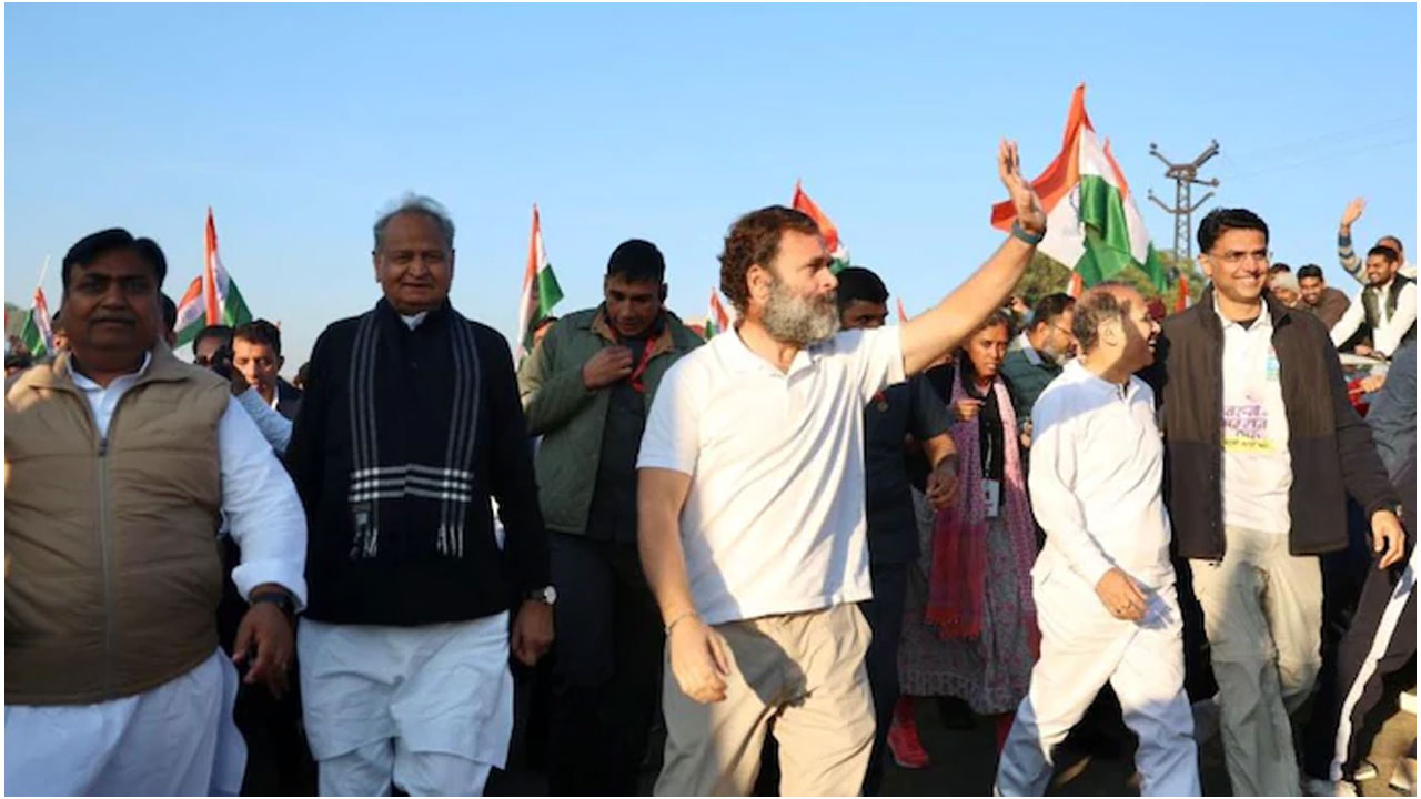 భార‌త్ జోడో యాత్ర | నినాదాల‌తో హోరెత్తించిన స‌చిన్ పైల‌ట్ మ‌ద్ద‌తుదారులు