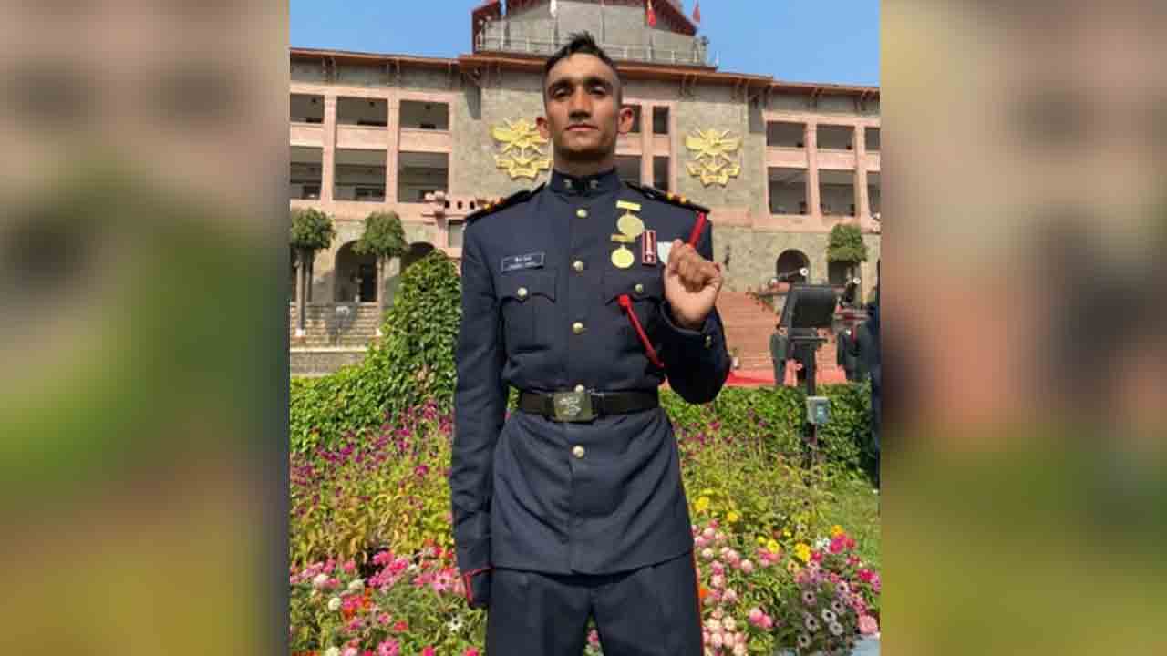 ఆర్మీ కల కోసం ఐఐటీ ర్యాంకు త్యాగం