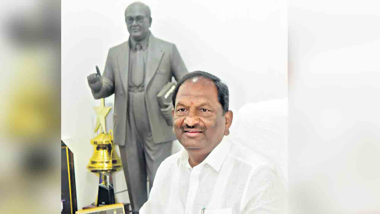 కల్లాల డబ్బులు అడగటం సిగ్గుచేటు