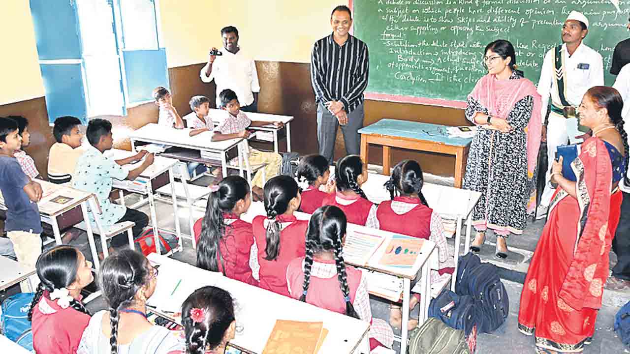 ‘పది’ విద్యార్థులపై ప్రత్యేక శ్రద్ధ పెట్టాలి