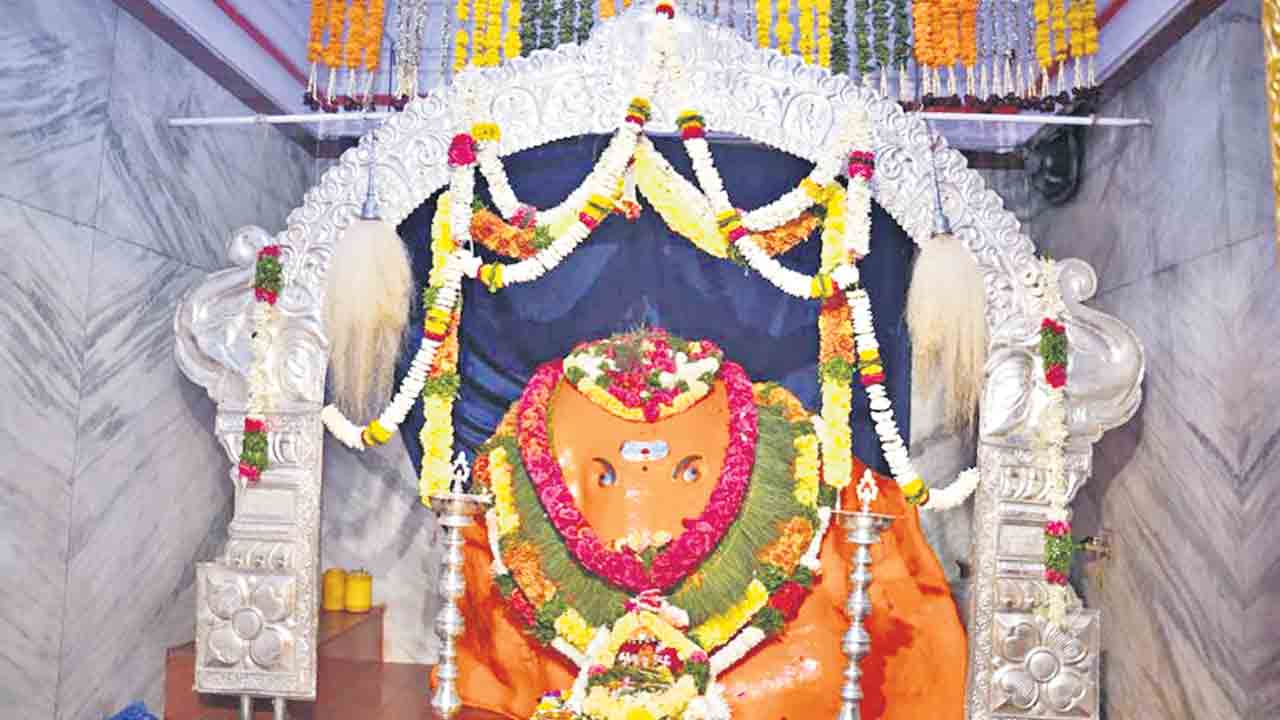 జయ జయ వినాయక.. రేజింతల్‌ సిద్ధివినాయక..