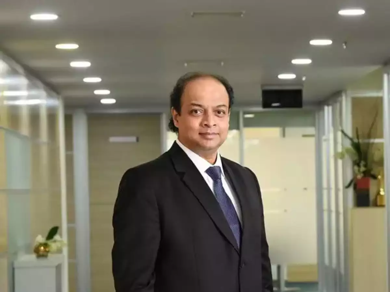 Biocon Biologics | బ‌యోకాన్ బ‌యోలాజిక్స్‌ ఎండీ, సీఈఓగా శ్రీ‌హాస్ తాంబే  నియామ‌కం