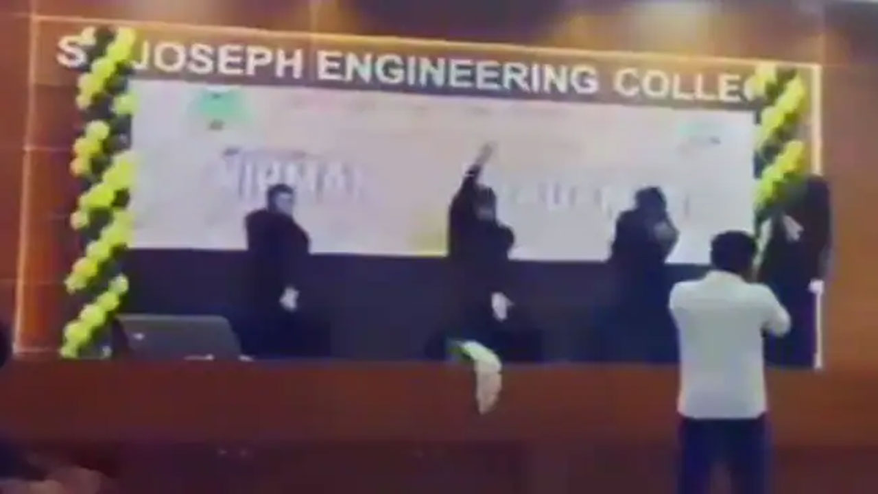 బుర్కా ధ‌రించి డ్యాన్స్ చేసిన అబ్బాయిల‌పై స‌స్పెన్ష‌న్‌