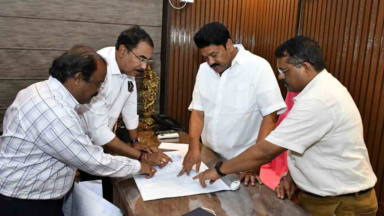 పాటిగడ్డలో 20 బెడ్స్‌ ఆస్పత్రి నిర్మాణానికి నిధుల కోసం కృషి : మంత్రి తలసాని