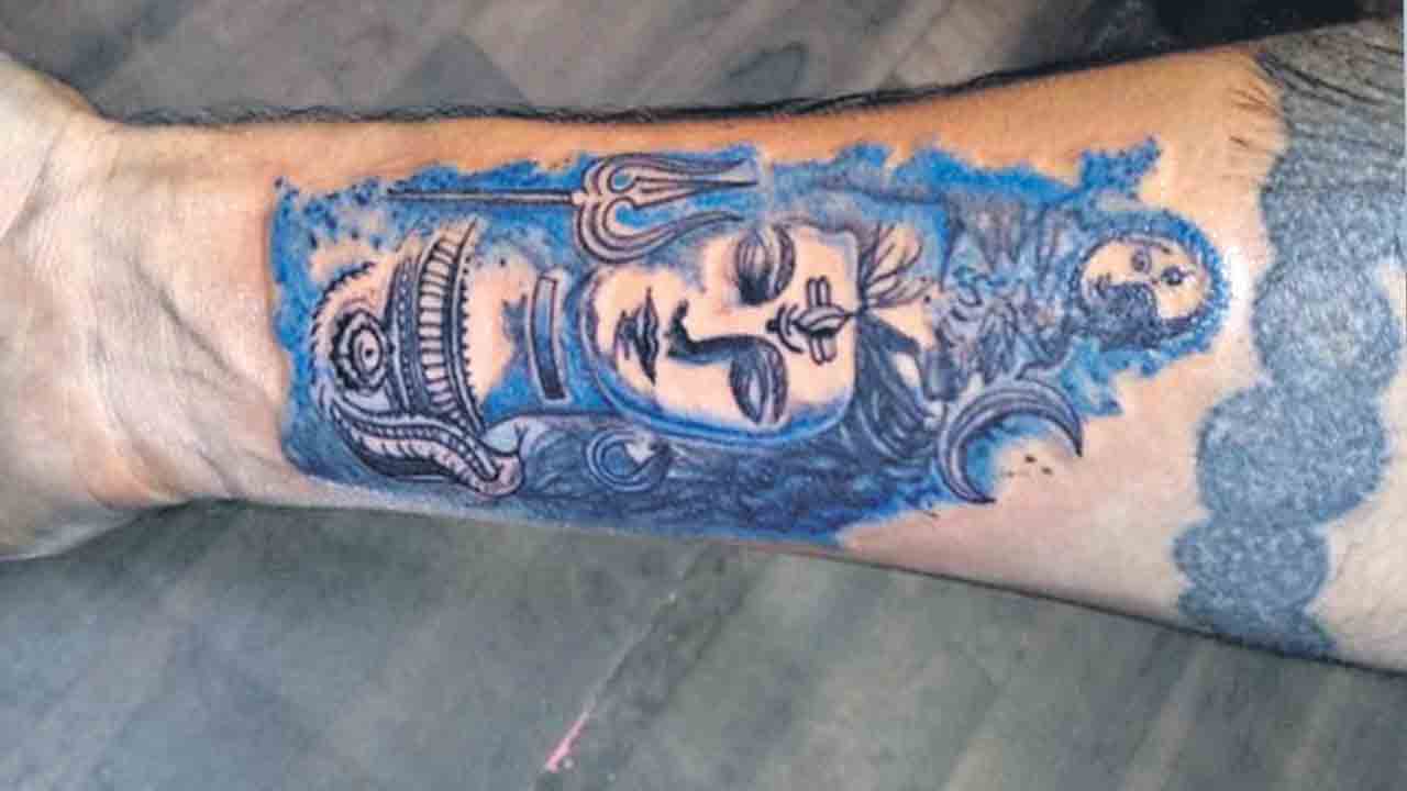 టాటూ.. అదిరేట్టు..