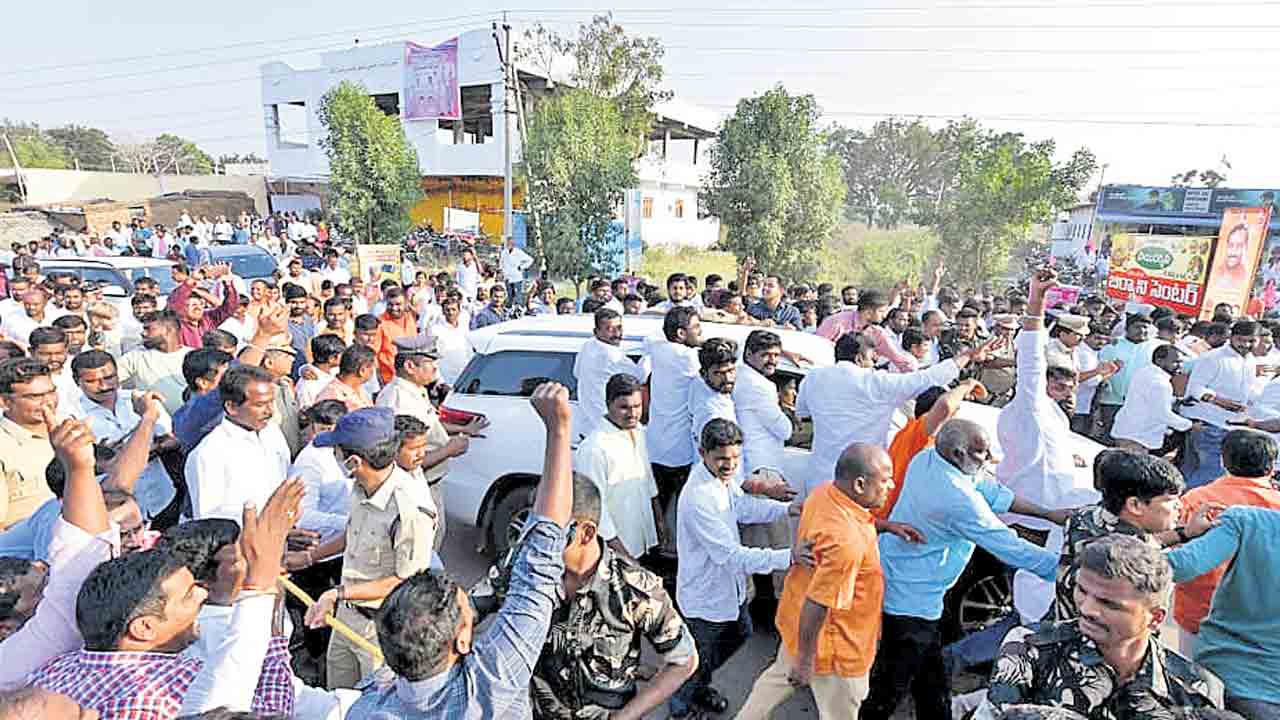 ఎమ్మెల్యే రఘునందన్‌రావుకు భంగపాటు