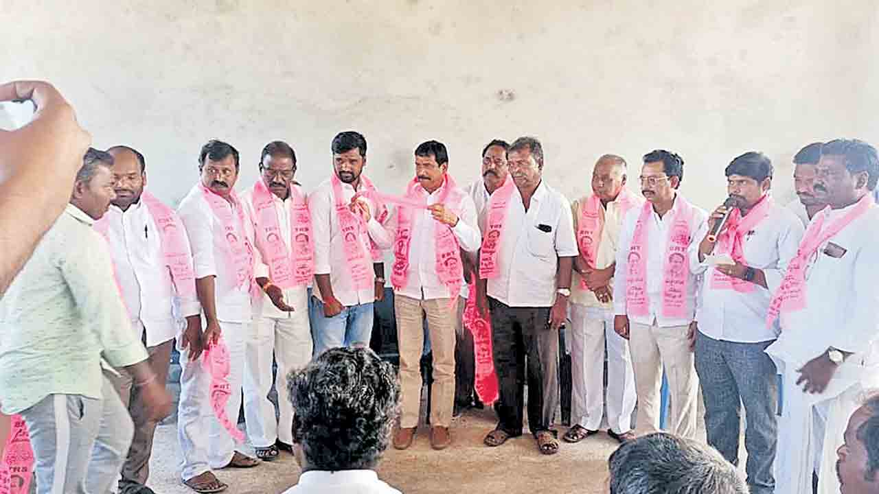 పార్టీకి కార్యకర్తలే కొండంత అండ