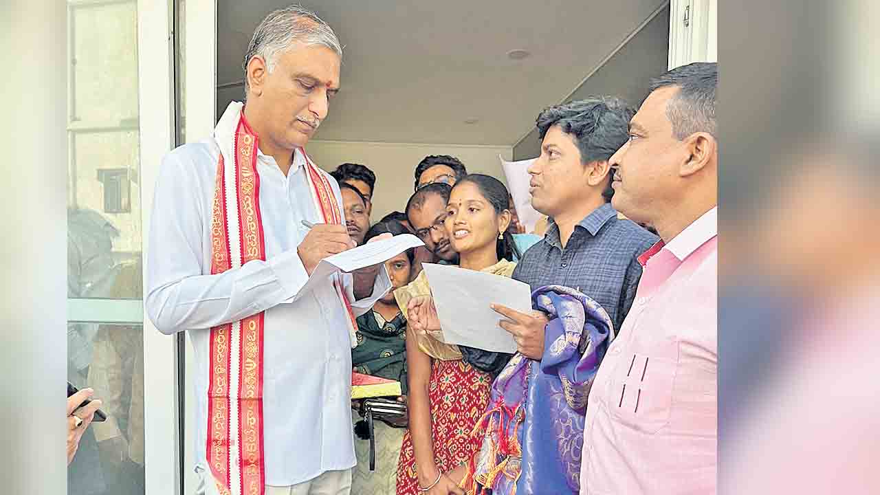 నిందితులను త్వరగా పట్టుకోండి.. పోలీసులకు హరీశ్‌రావు ఆదేశం