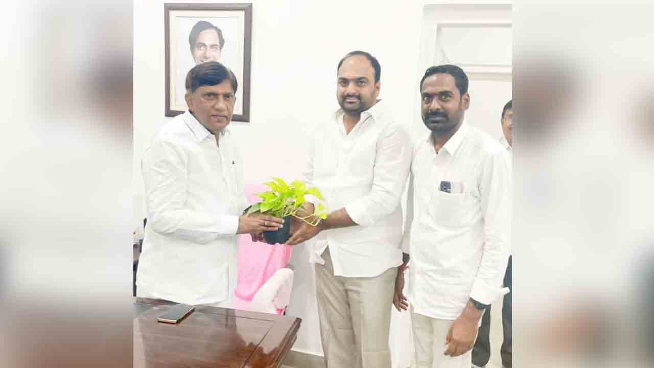 ఏపీలో బీఆర్‌ఎస్‌ను బలోపేతం చేయాలి : వినోద్ కుమార్