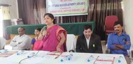 బాల కార్మిక వ్యవస్థను నిర్మూలించాలి