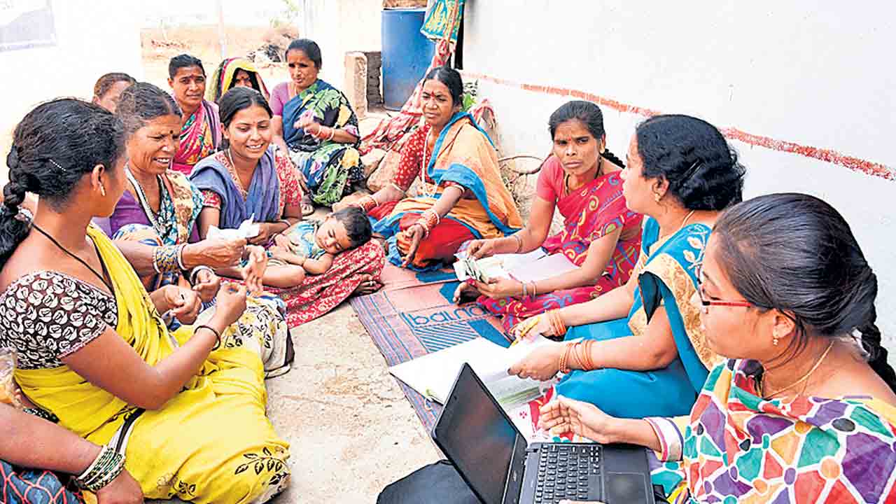 తెలంగాణలో మహిళా రాజ్యం