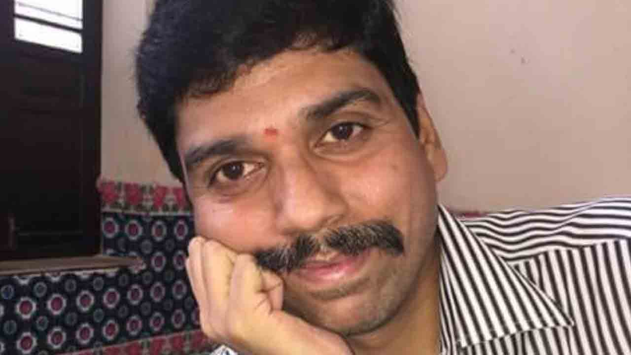 సినీ గీత రచయిత