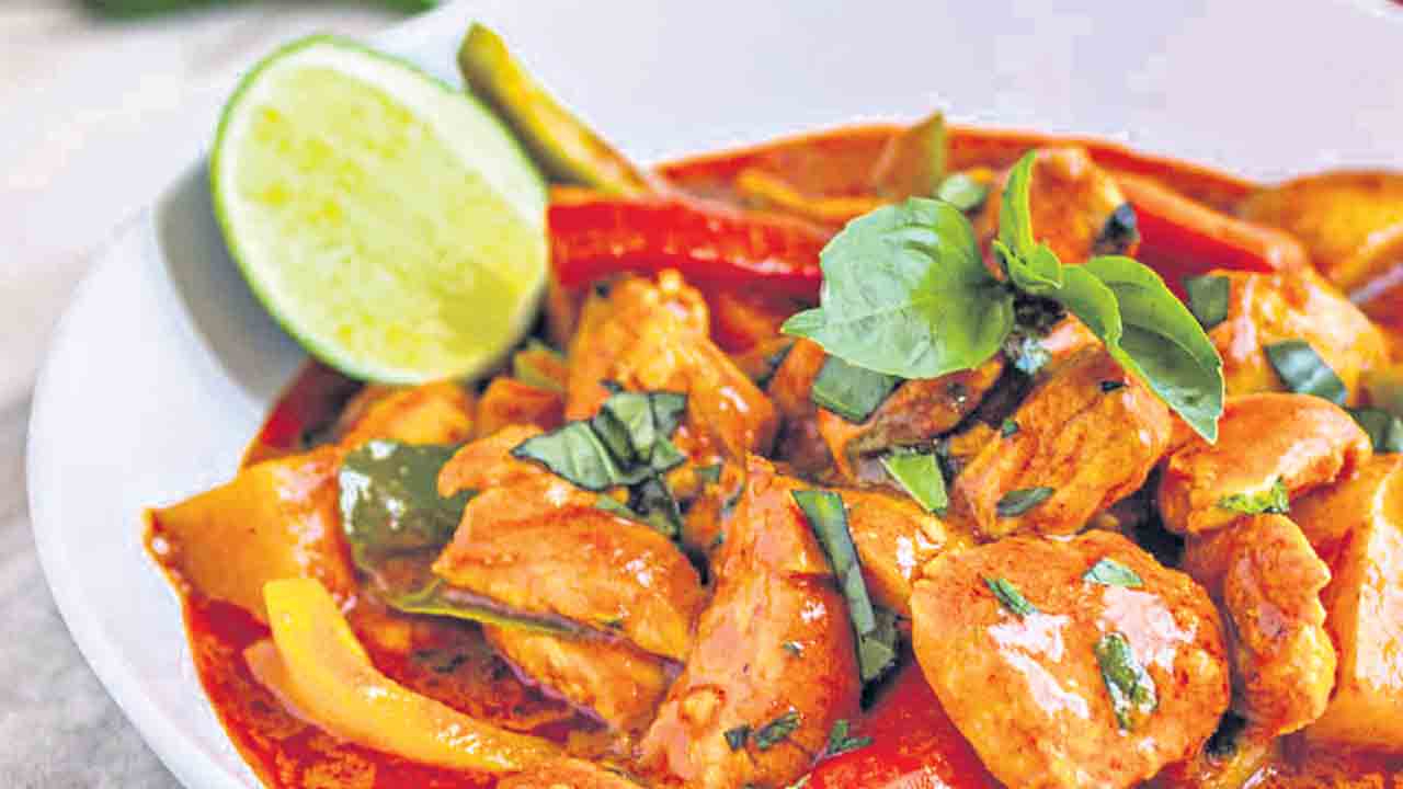 థాయ్‌ చికెన్‌ కర్రీ