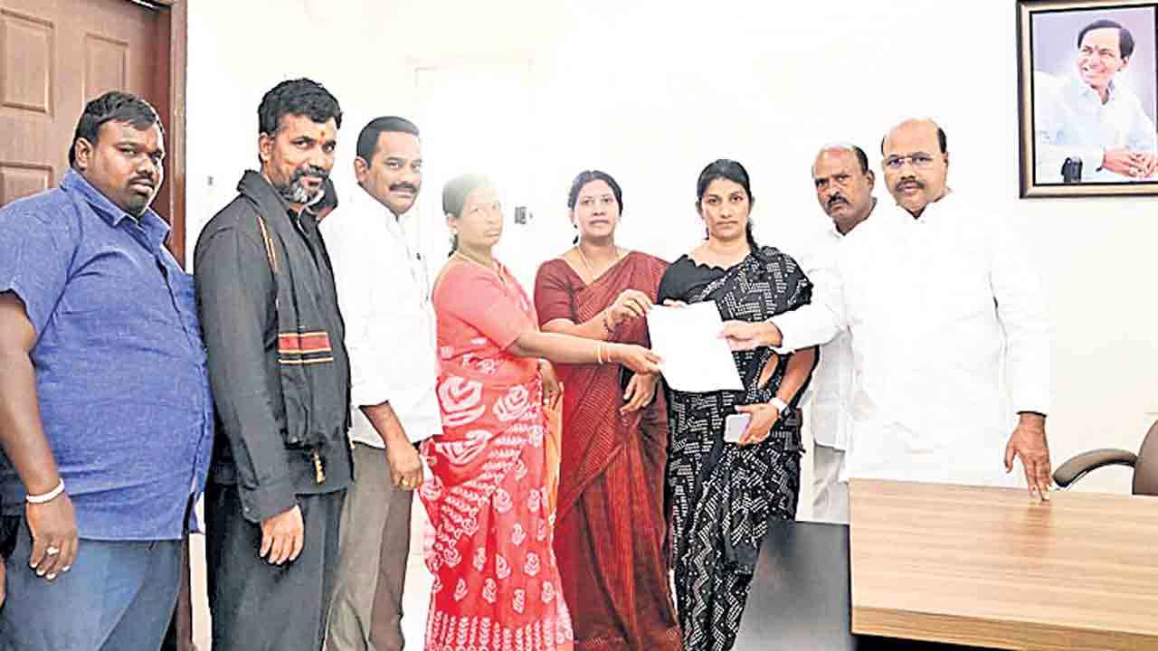 అన్నదాతకు ఆపన్న హస్తం.. రైతు బీమా