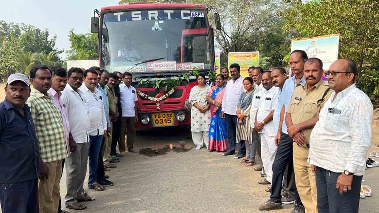 నర్సంపేట టు తిరుపతికి ఆర్టీసీ బస్సు ప్రారంభం