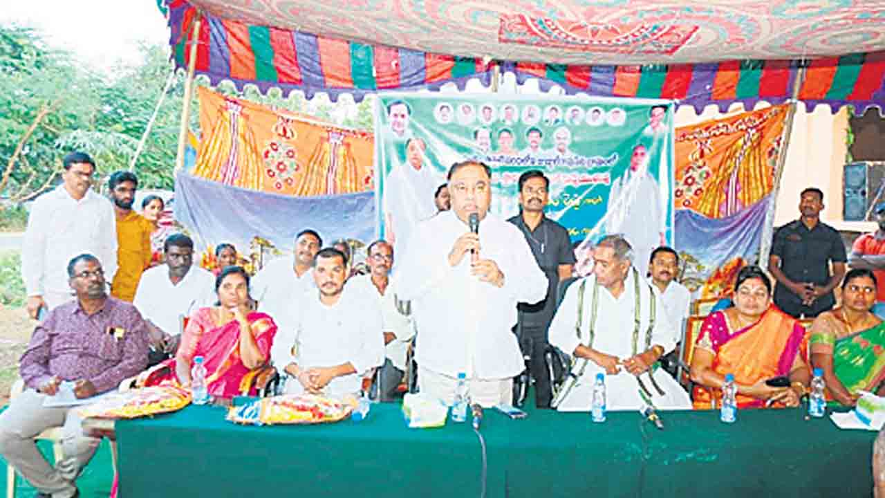 సొసైటీ సేవలను సద్వినియోగం చేసుకోవాలి