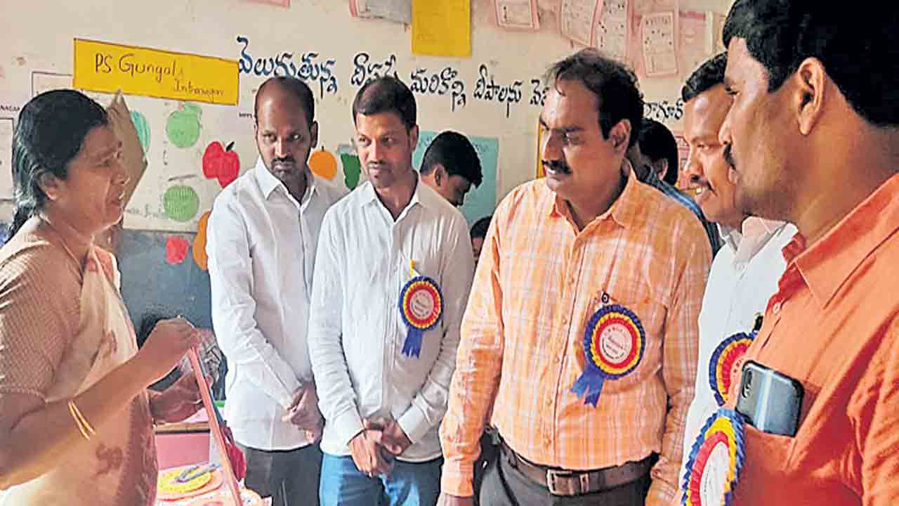 తొలిమెట్టుతో విద్యార్థి భవితకు బంగారు బాట