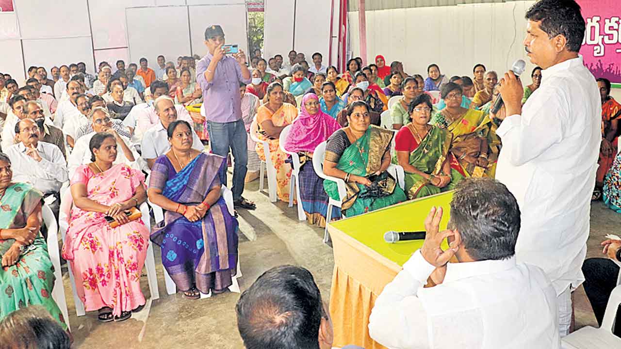 తిరుగులేని శక్తిగా బీఆర్‌ఎస్‌