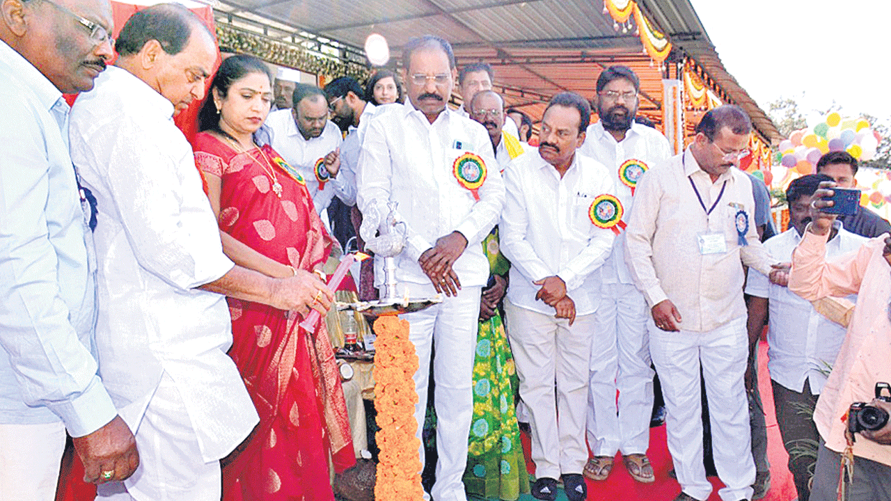 జిల్లాల్లోనూ సైన్స్‌ ఫెయిర్స్‌