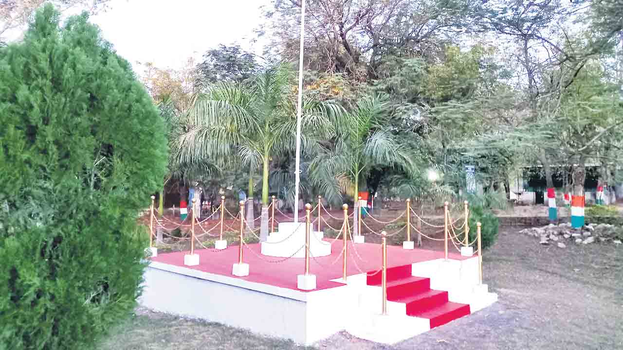 గణతంత్ర వేడుకకు ముస్తాబు