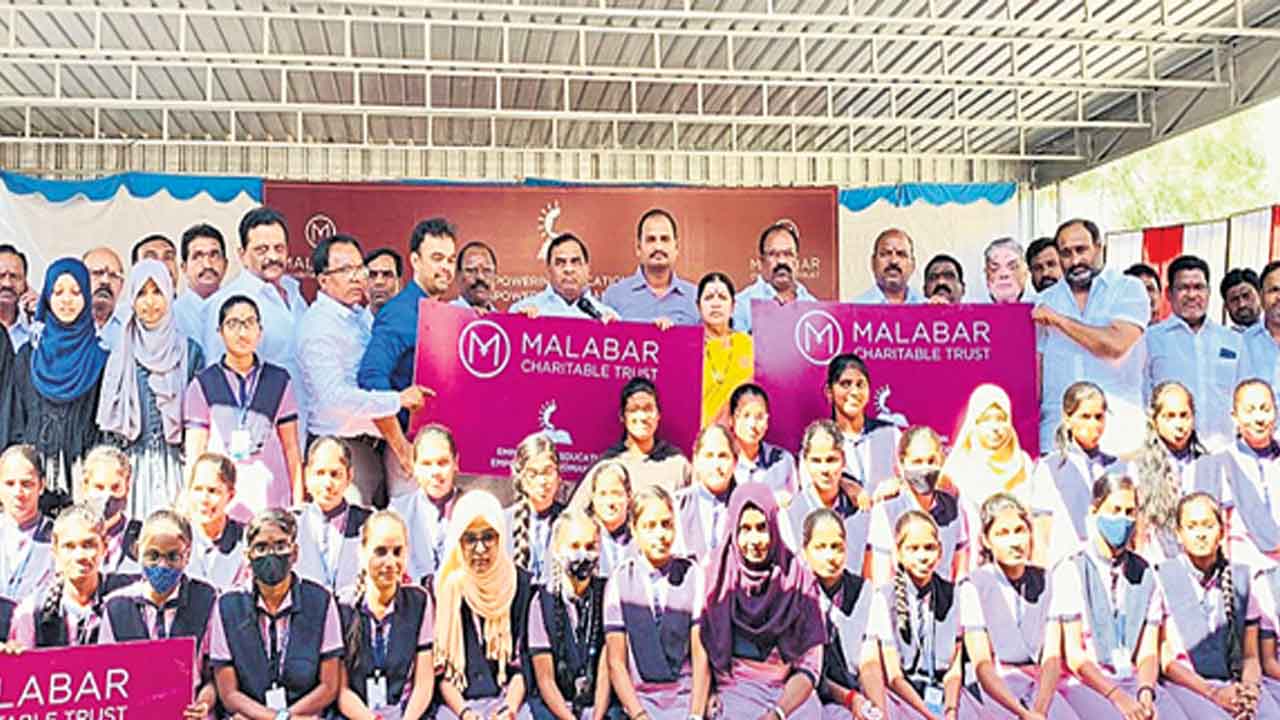 ఆడబిడ్డ చదువు ఇంటికి వెలుగు