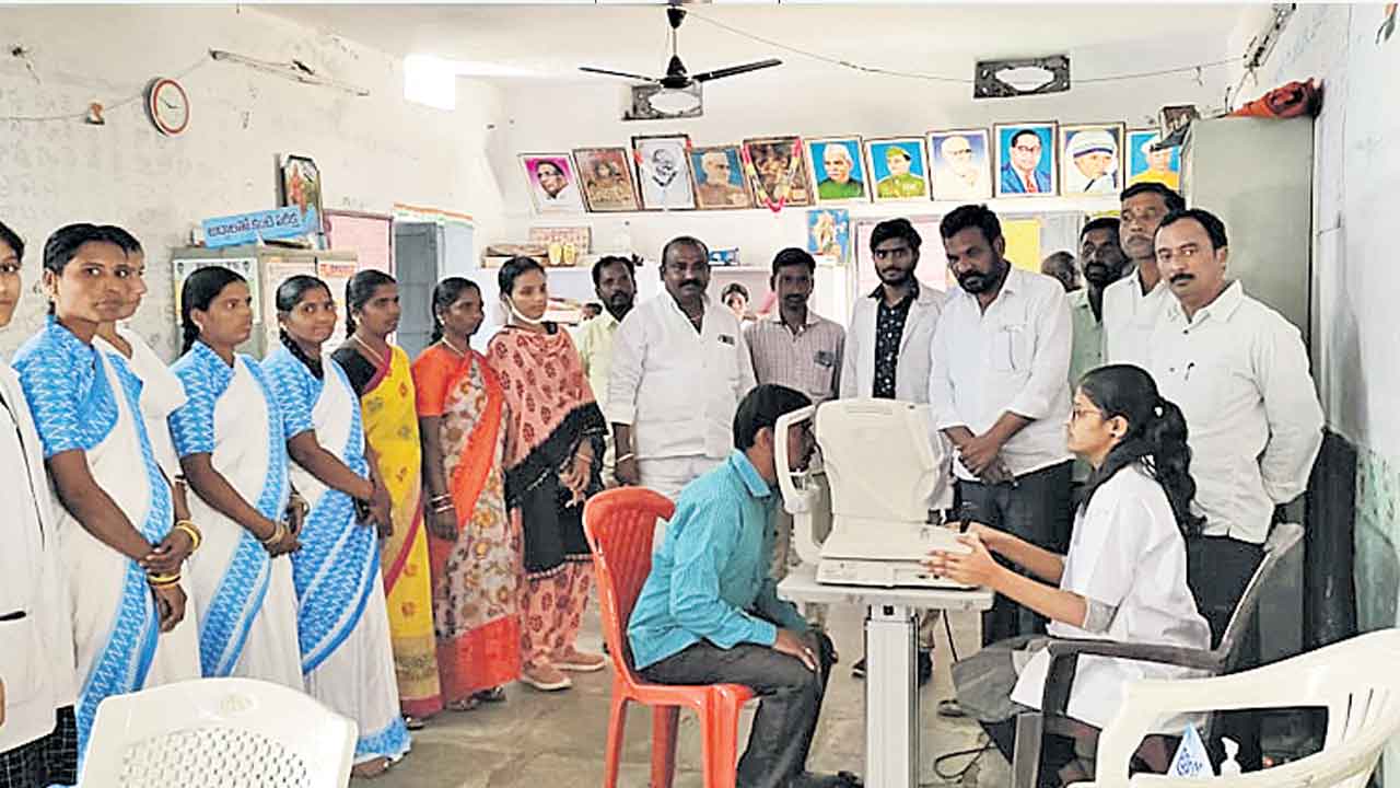 అంధత్వాన్ని తరిమికొట్టాలి