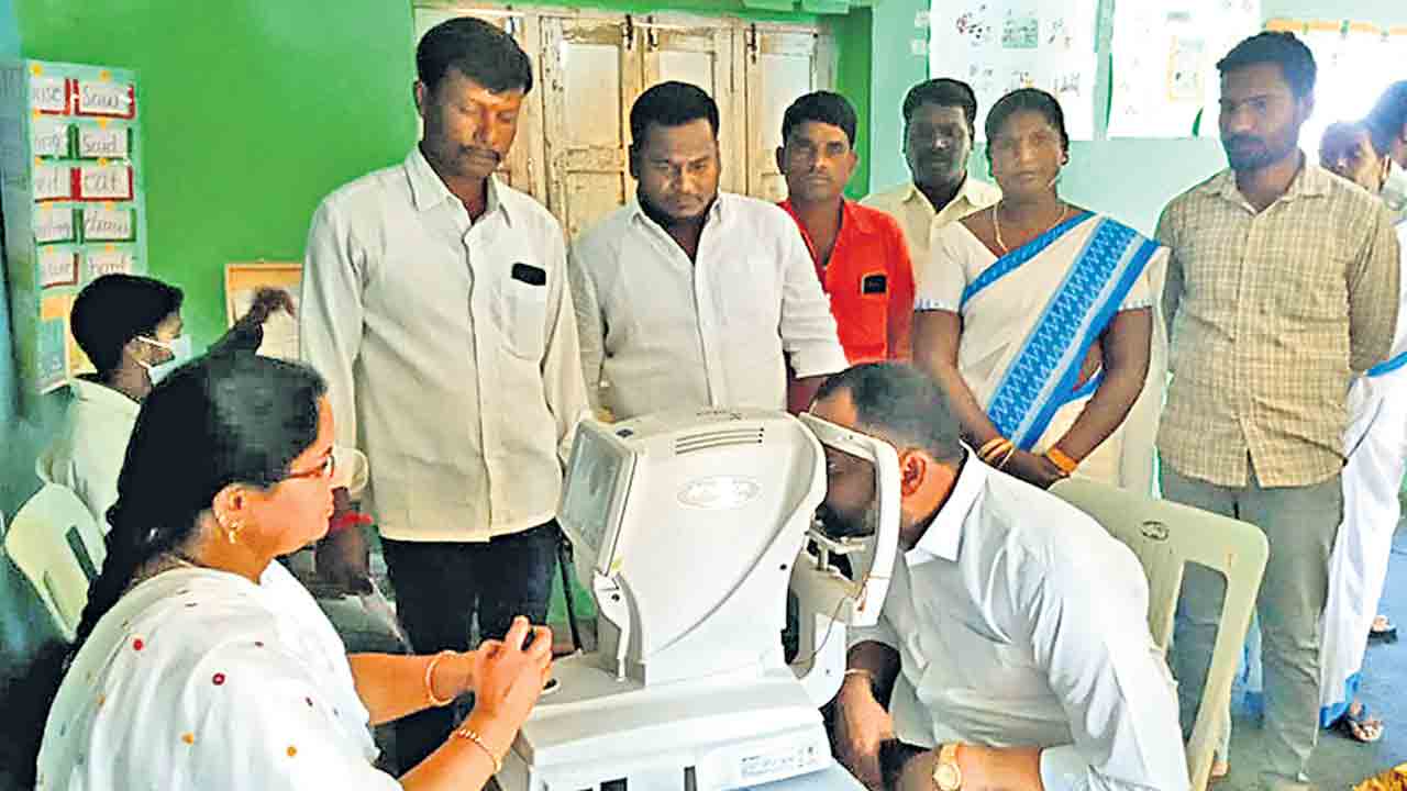 కంటి వెలుగుకు అపూర్వ స్పందన