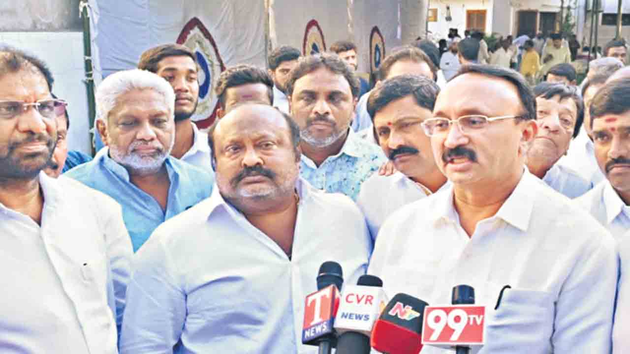 కేసీఆర్‌ సూచనలతో ఏపీ అభివృద్ధి : తోట చంద్రశేఖర్‌