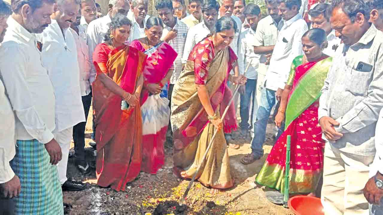చిన్న రాష్ర్టాలతోనే అభివృద్ధి సాధ్యం