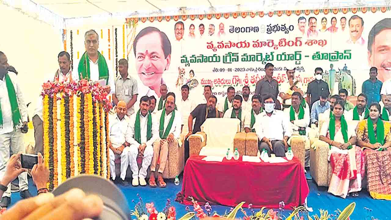 అభివృద్ధిలో దూసుకుపోతాం