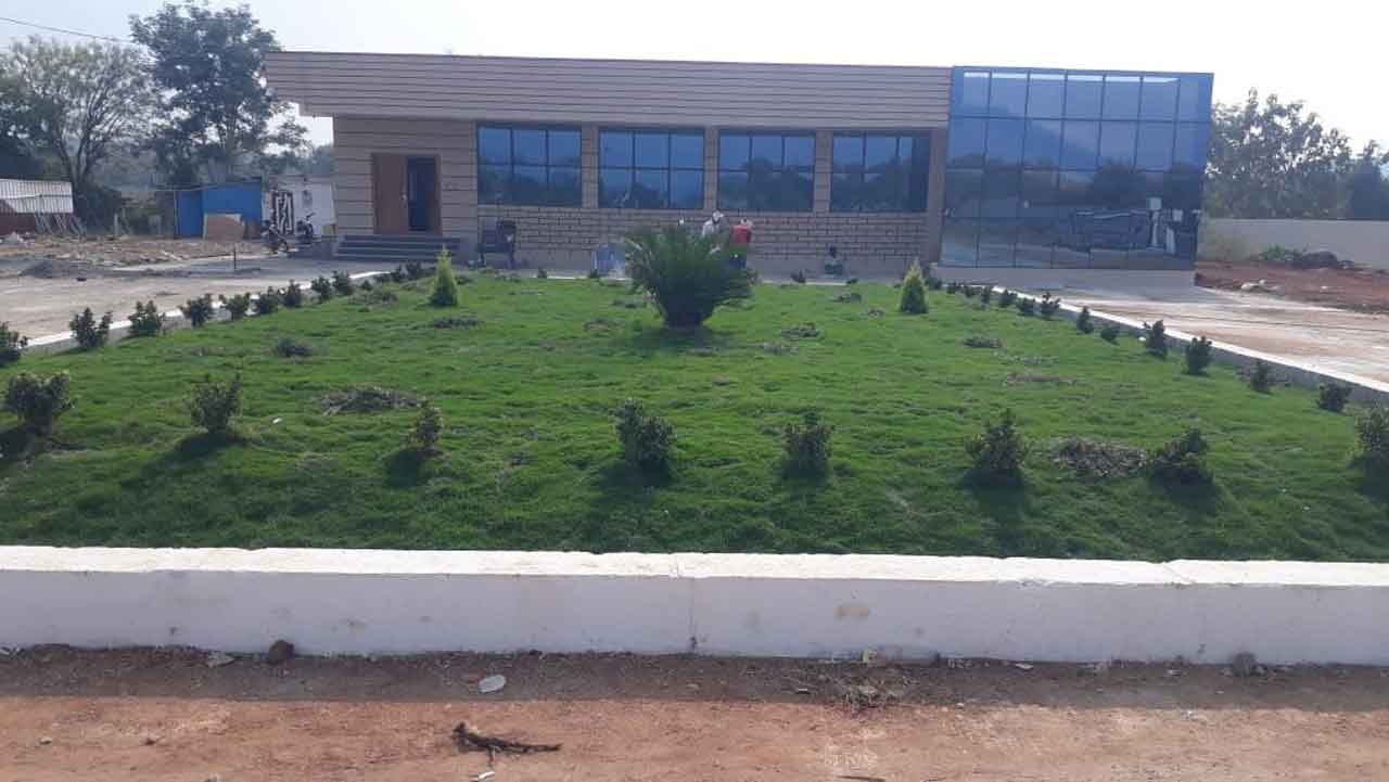 ‘ఫ్యాన్సీ’ హవా