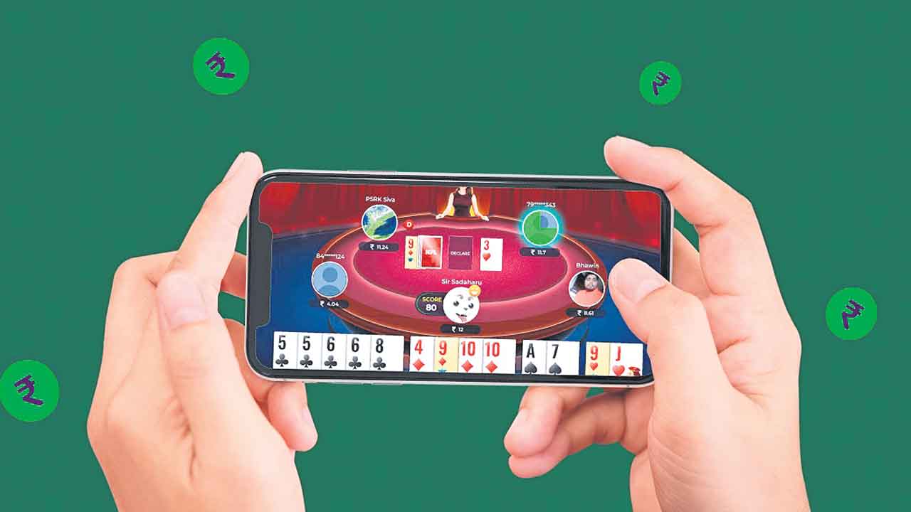 ఆన్‌లైన్‌ ఆటలు..ఆగమవుతున్న బతుకులు