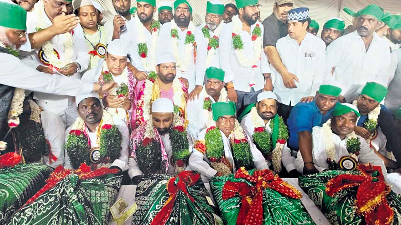 ఘనంగా గంధోత్సవం