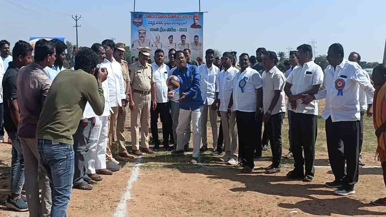 క్రీడలతోనే మానసికోల్లాసం..