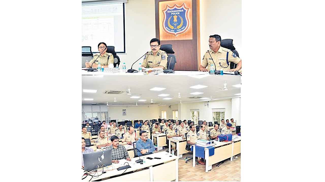 60 రోజుల్లో దర్యాప్తు పూర్తి చేయాలి