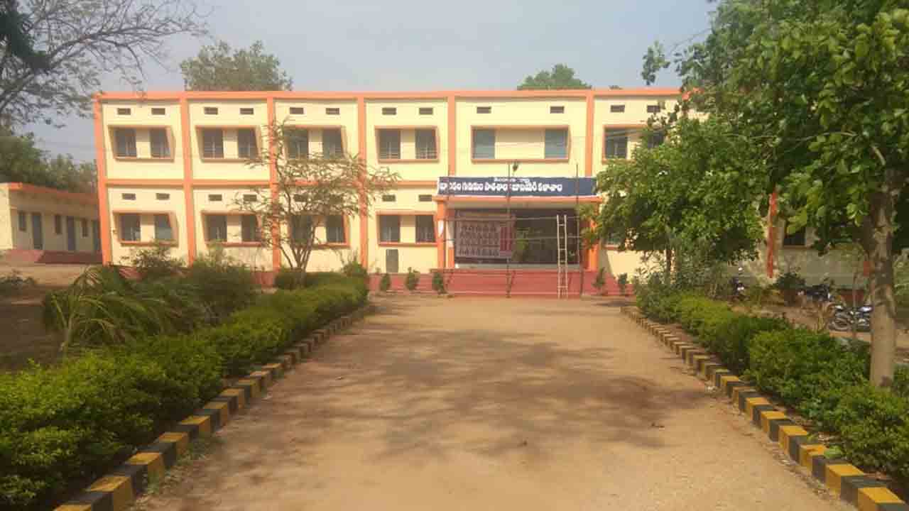 టార్గెట్‌ నంబర్‌ వన్‌..