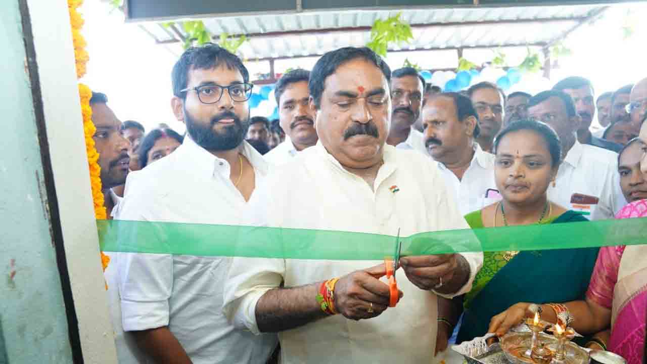 యువత స్వయం ఉపాధి రంగాల్లో రాణించాలి