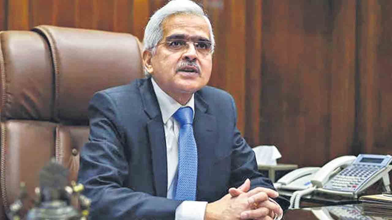 వడ్డీరేట్లు ఇప్పట్లో తగ్గవు: దాస్‌