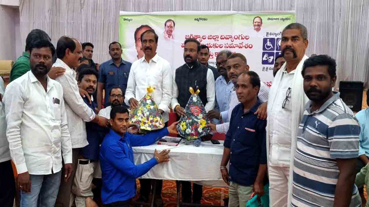 దివ్యాంగుల అభ్యున్నతికి కృషి