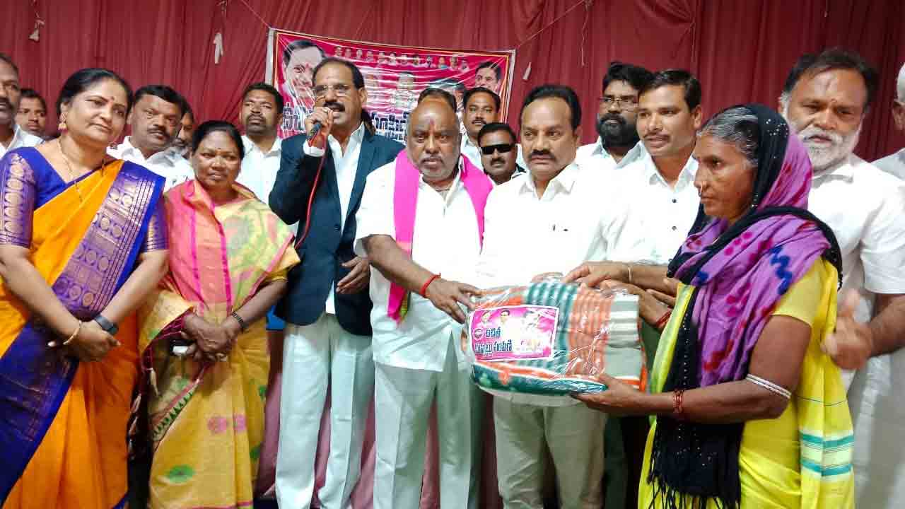 జనార్దన్‌ సేవలు అభినందనీయం