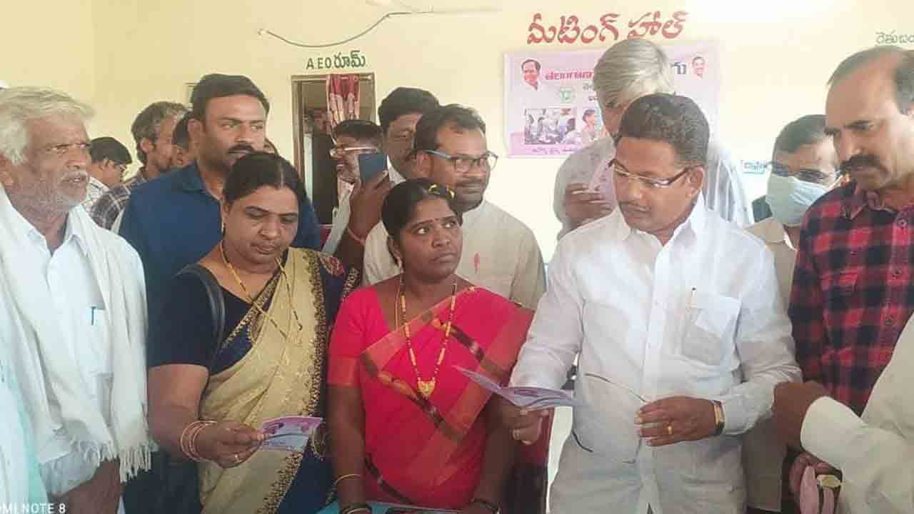 కంటి వెలుగు దేశానికే ఆదర్శం : ఎమ్మెల్యే కందాళ ఉపేందర్‌రెడ్డి