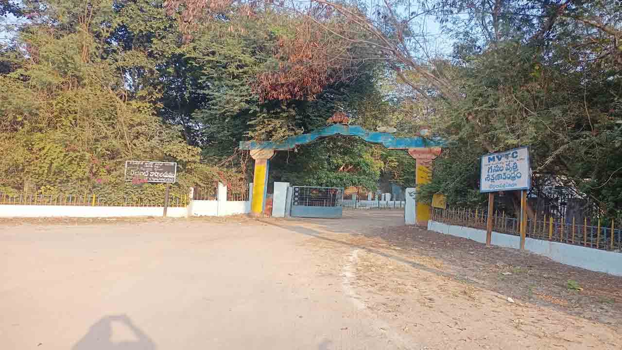 అనుమతులే తరువాయి..