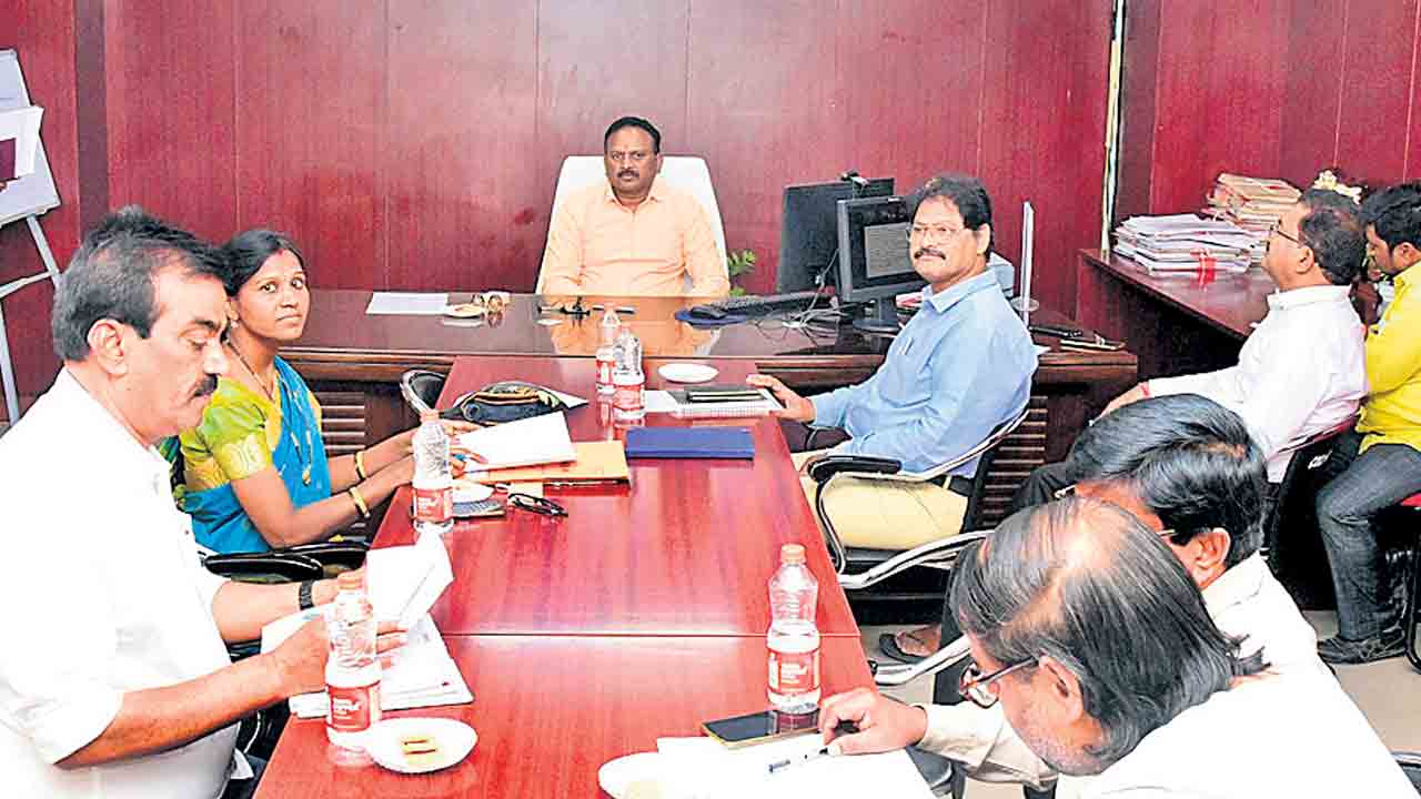 జిల్లాలో 8 శనగ కొనుగోలు కేంద్రాలు