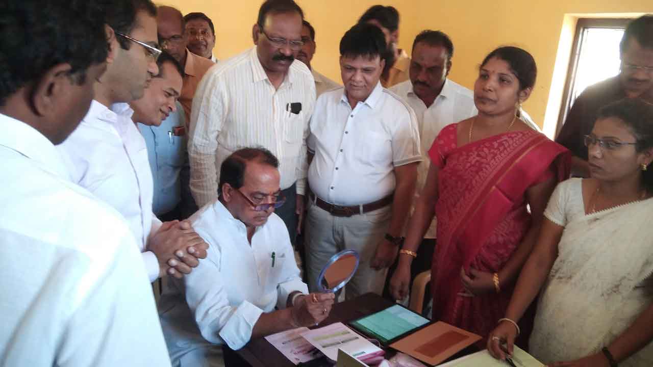 నయానానందం.. ఉమ్మడి జిల్లావ్యాప్తంగా మొదలైన రెండో విడుత కంటి వెలుగు