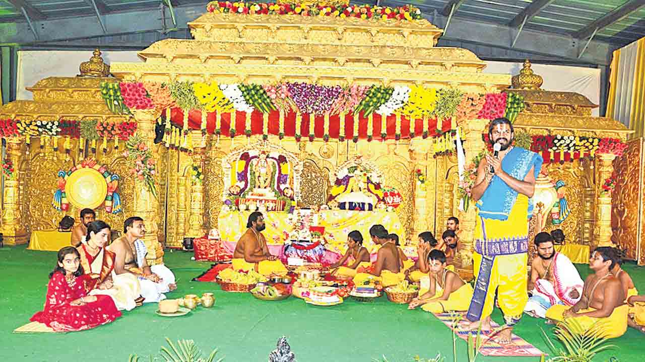 వైభవంగా గోదా రంగనాథుల కల్యాణం