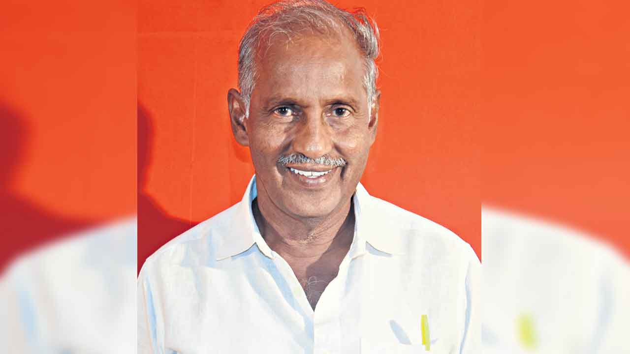 ప్రజా చైతన్య వేదికగా నిలవాలి